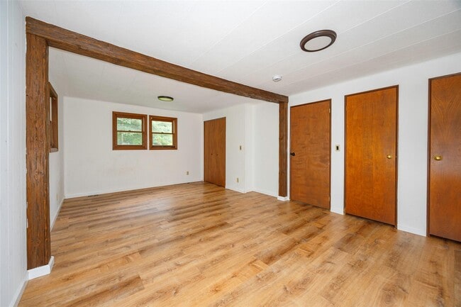 Building Photo - 1503 NY-9G