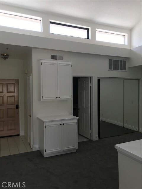 Building Photo - 210 Lille Ln