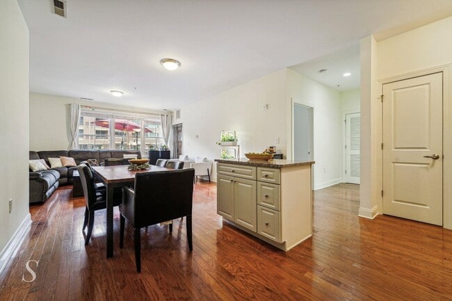 Building Photo - 20 Ave at Port Imperial