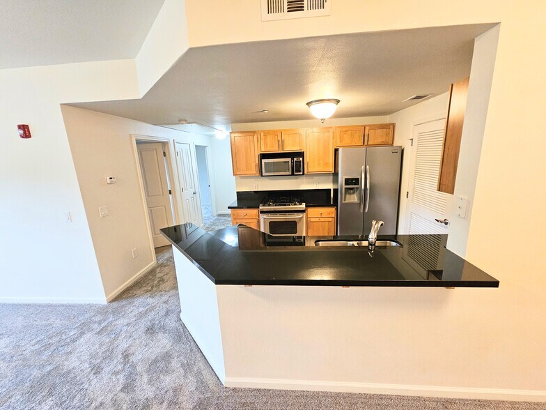 Building Photo - 1450 Idlewild Dr