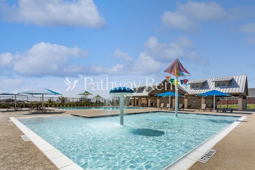 Building Photo - 9449 Mountain Pass Dr