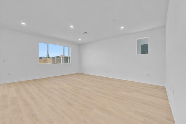 Building Photo - 34427 Sakura Ln