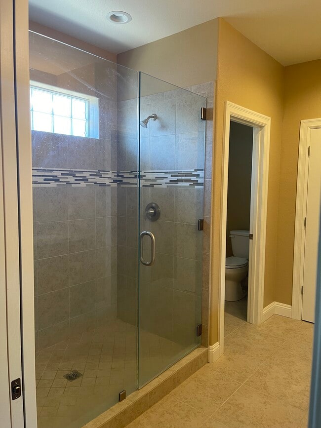 Building Photo - 1355 Cedar Creek Cir