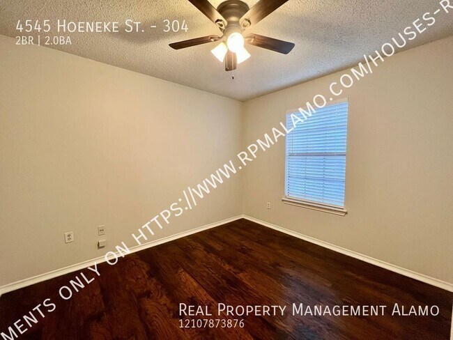 Building Photo - 4545 Hoeneke Dr