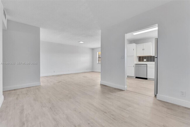 Building Photo - 2060 NW 81st Ave