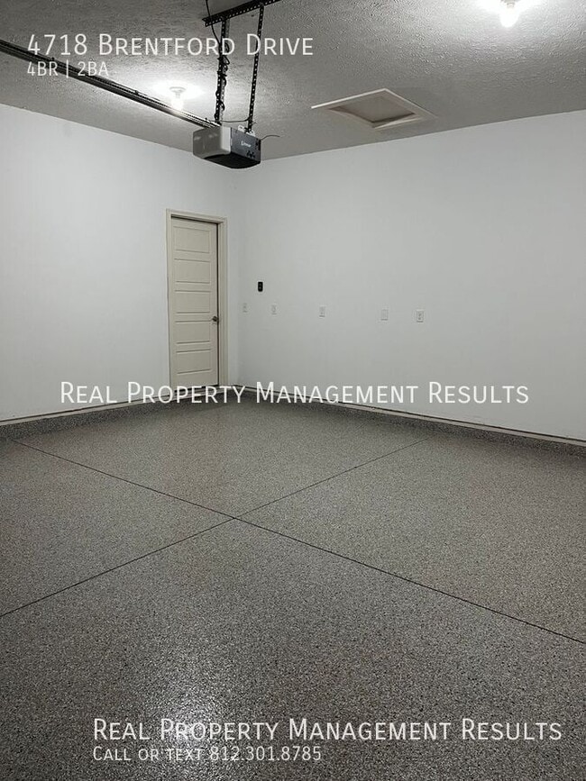 Building Photo - 4718 Brentford Dr