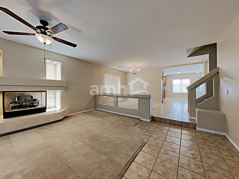 Building Photo - 10805 Osage Winter St