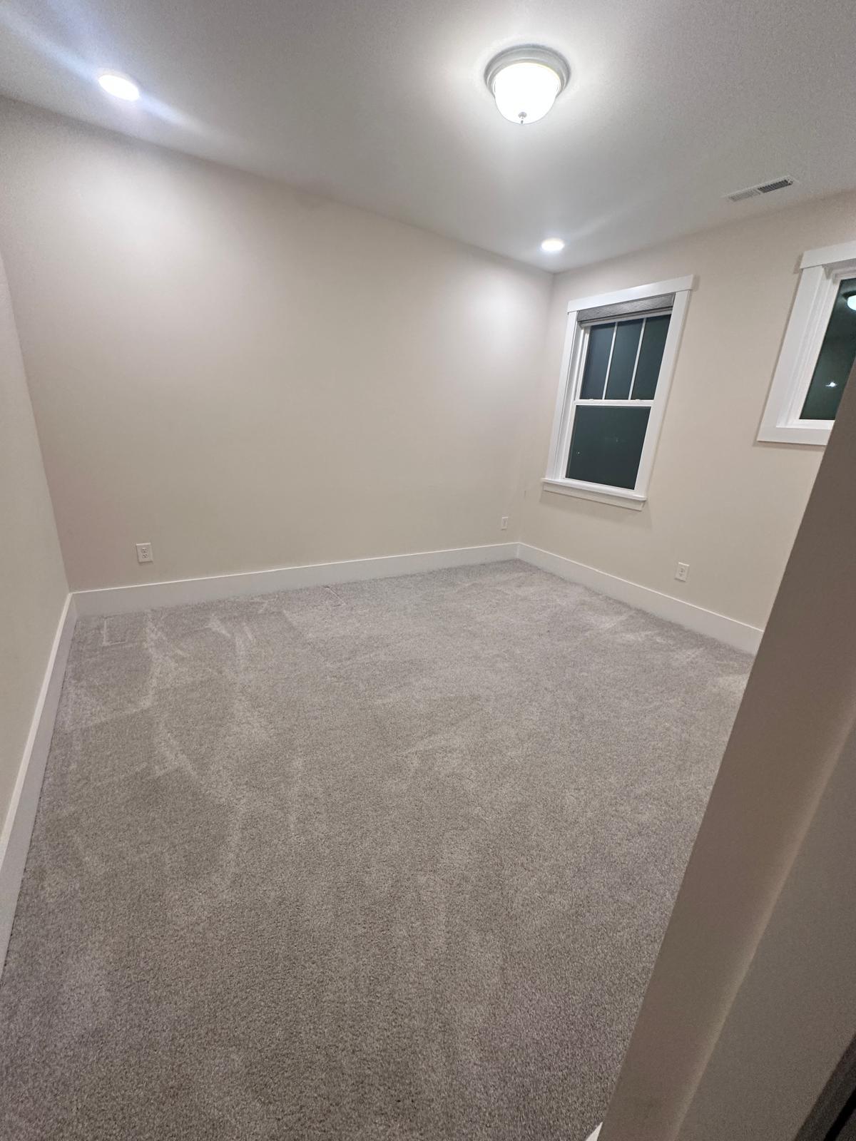 Building Photo - 113 Crested Coral Dr