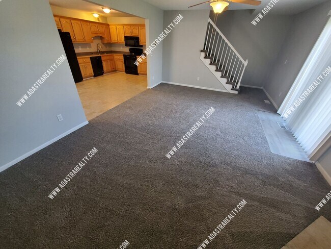 Building Photo - Beautiful and Spacious Louisburg Townhome-Available in MAY!!