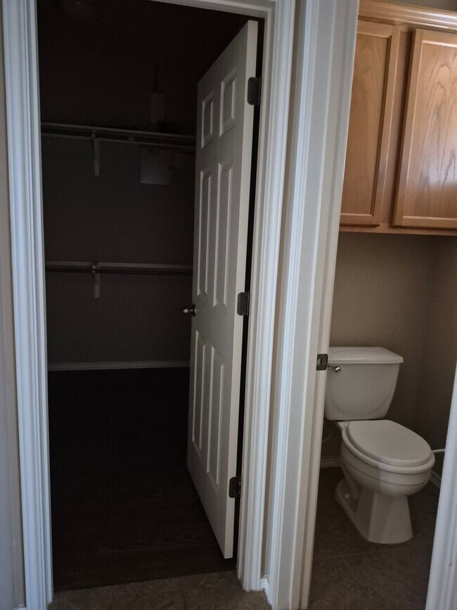 Building Photo - Bright & Inviting 3-Bedroom Home with Flex Space in The Meadows at Buda