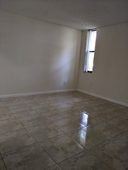 Master Bedroom - 6800 Cypress Rd
