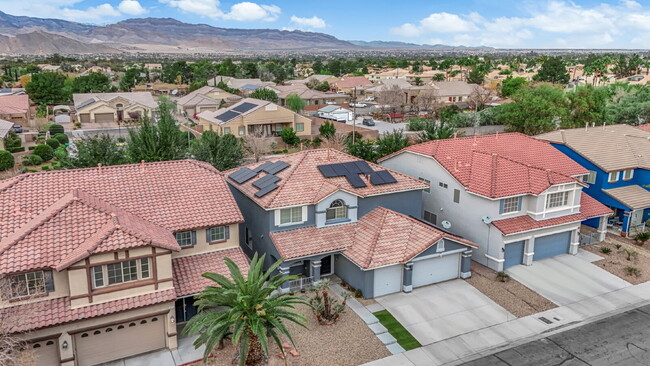 Building Photo - 4319 N Thunder Twice St