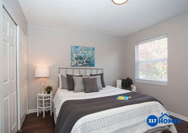 Building Photo - 2059 Northdale Lake Dr