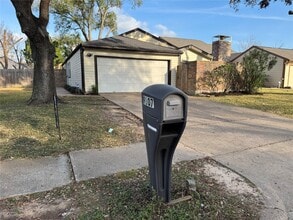 Building Photo - 9107 Ketchwood Dr