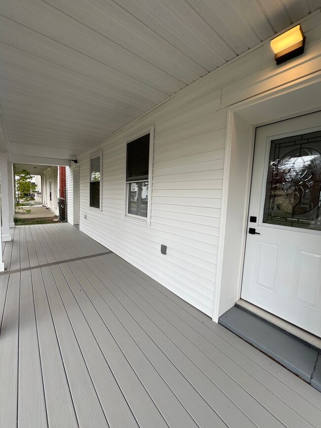 Building Photo - A real stunner! The full renovation is the first thing you'll notice..