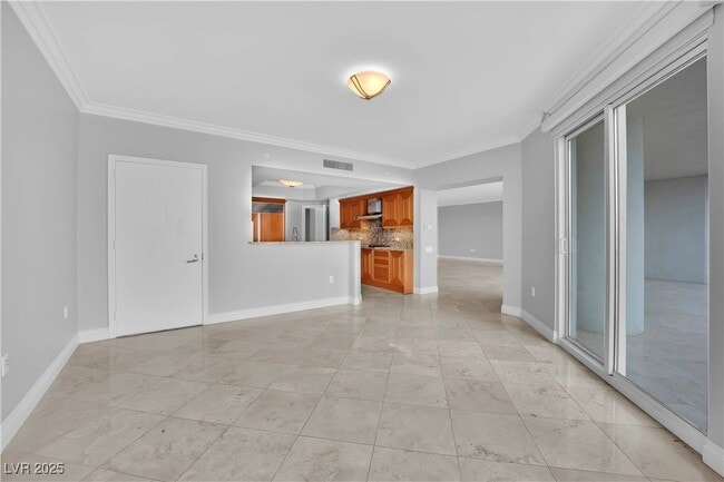 Building Photo - 2777 Paradise Rd