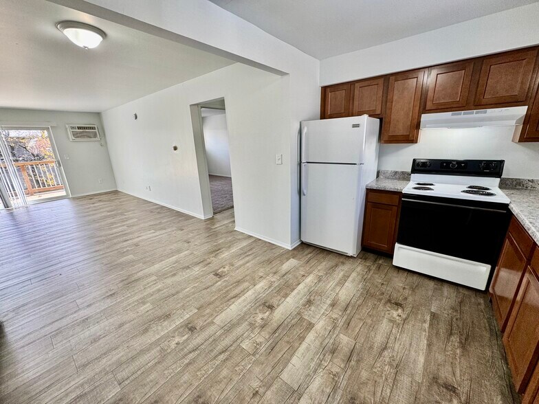 Building Photo - 1100 W Michigan Ave