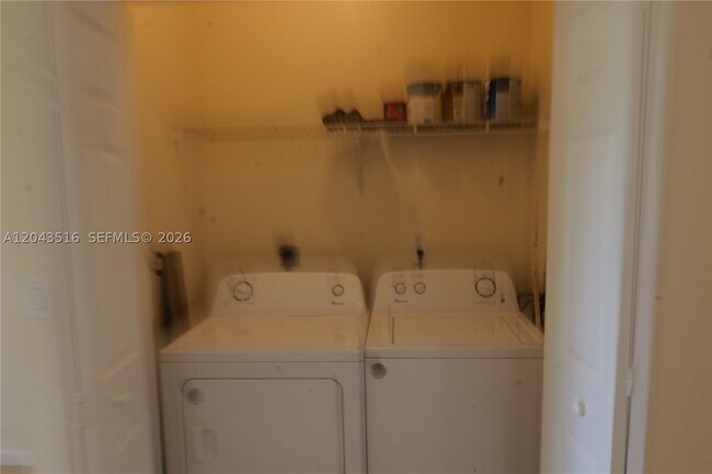 Building Photo - 8220 SW 25th Ct