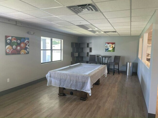 Building Photo - 4213 68th St N