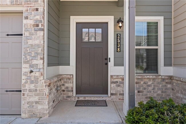 Building Photo - 2538 Polaris Way SW