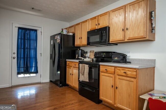 Building Photo - 213 Sidney Lanier Ave