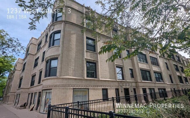 Building Photo - 1237 West Chase