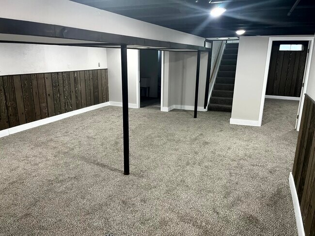 Building Photo - 30246 Spain Ct