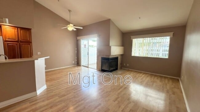 Building Photo - 1515 Elegante Ct