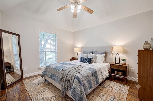 Building Photo - 5410 Portage Rock Ln