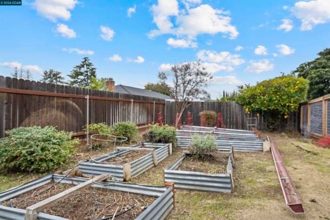 Building Photo - 5607 Lassen Ct