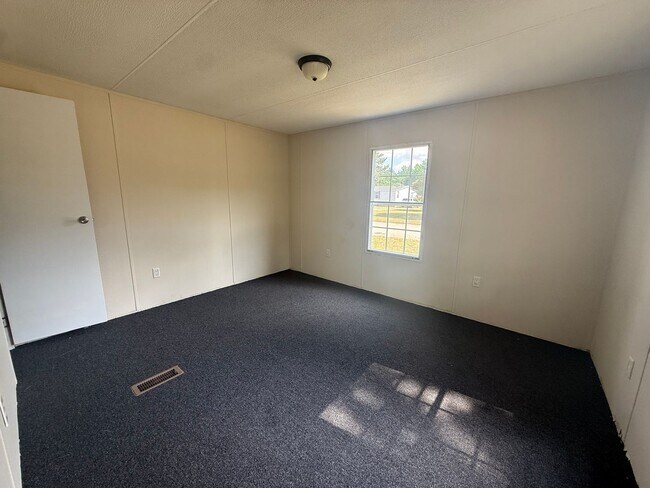 Building Photo - 5116 Bear Trap Rd NW