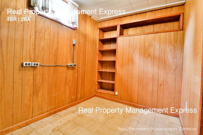 Building Photo - 2101 S Jefferson Ave