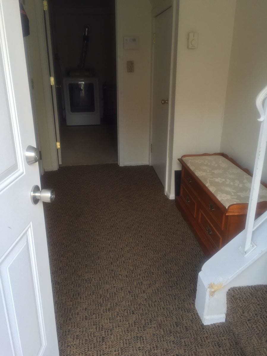 Building Photo - 175 W Spring St