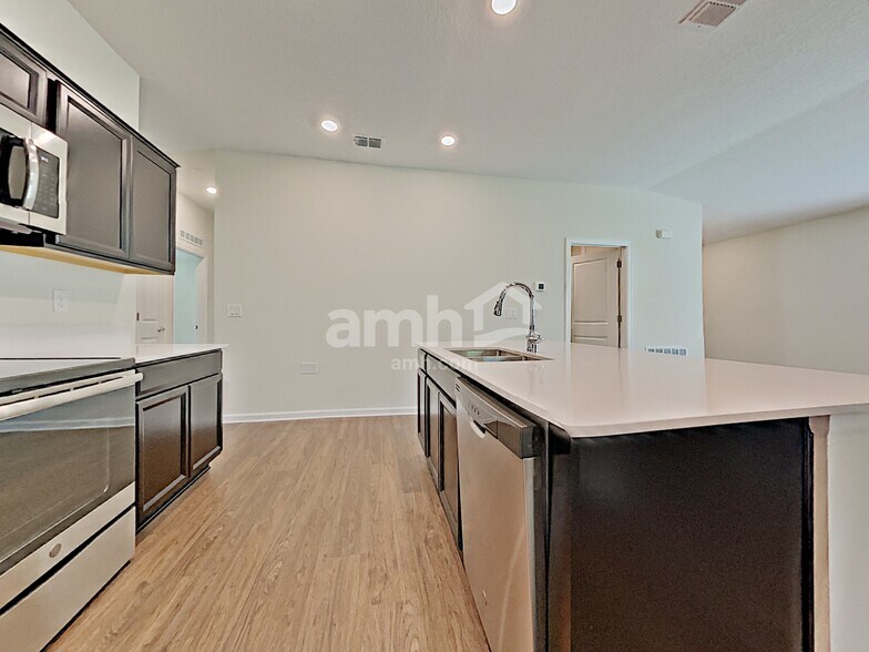 Building Photo - 4387 Seven Canyons Dr