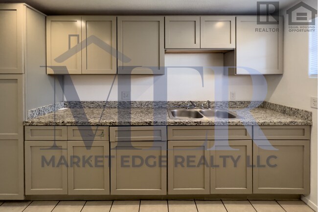 Building Photo - 3Bed/1Bath Home at 15th/Peoria! $199 MOVE-IN SPECIAL! Move-In Ready on 12/18/2025!