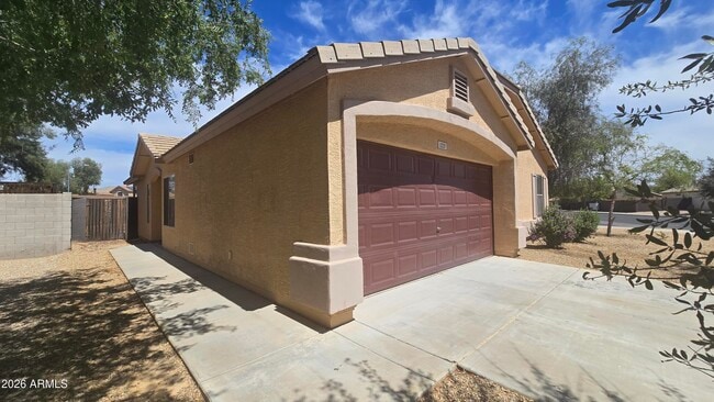Building Photo - 1221 N 161st Ave