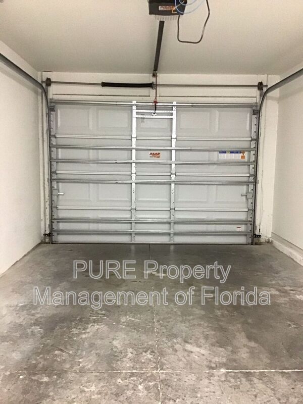 Building Photo - 7128 SE 124th Ln