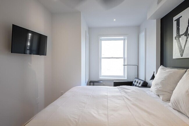 Building Photo - 1804 S St NW