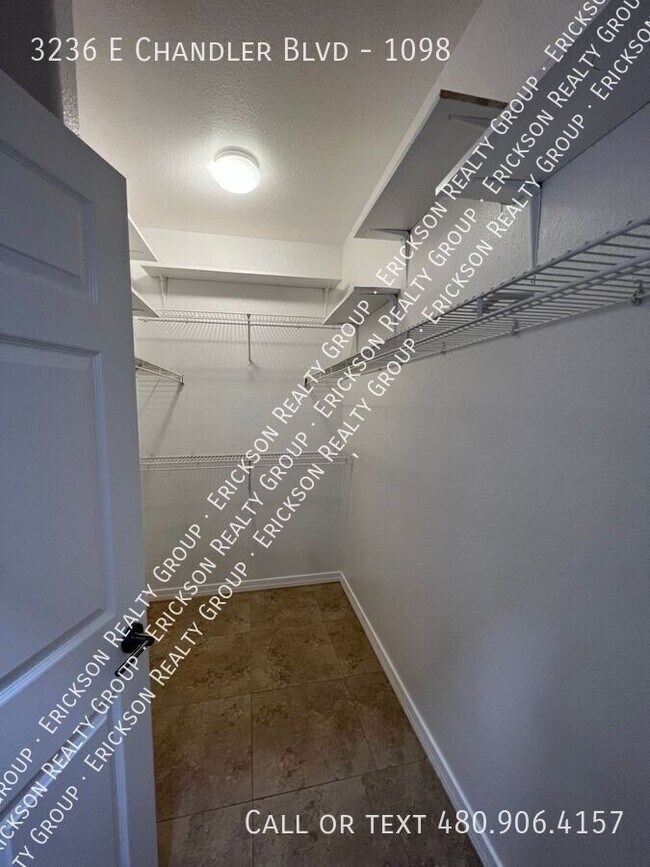 Building Photo - 3236 E Chandler Blvd