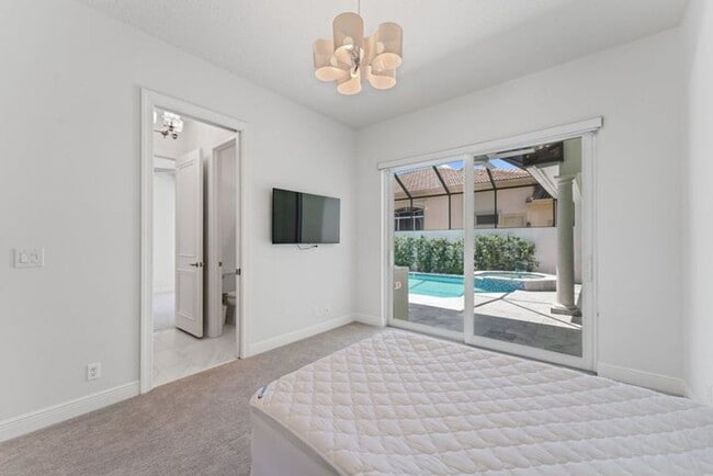 Building Photo - 128 Abondance Dr