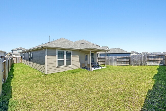 Building Photo - 15222 Canyon Rapids Rd