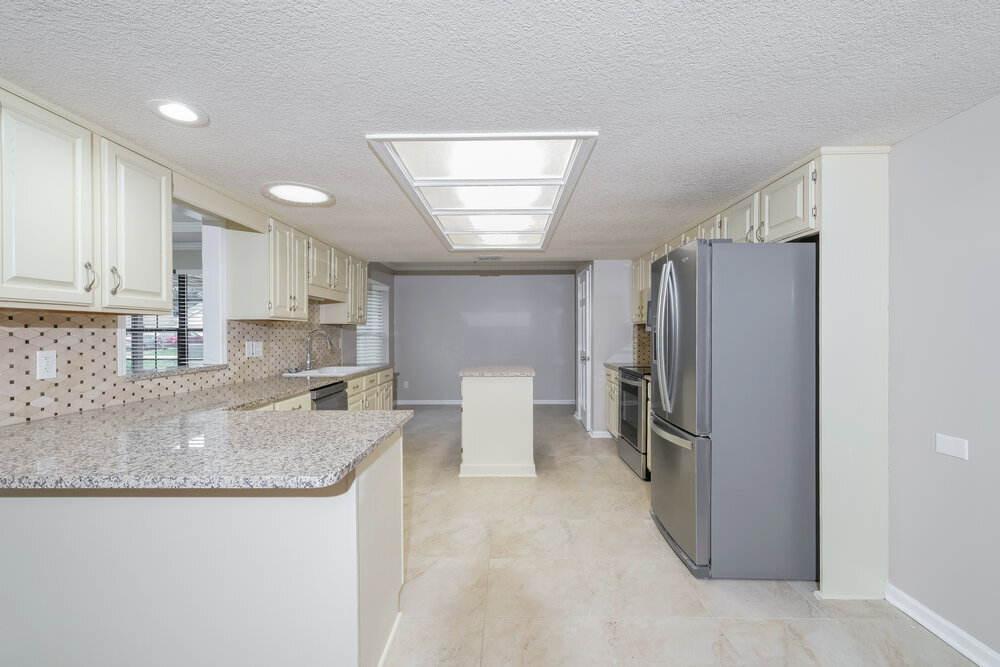 Building Photo - 1590 Rain Bird Ct