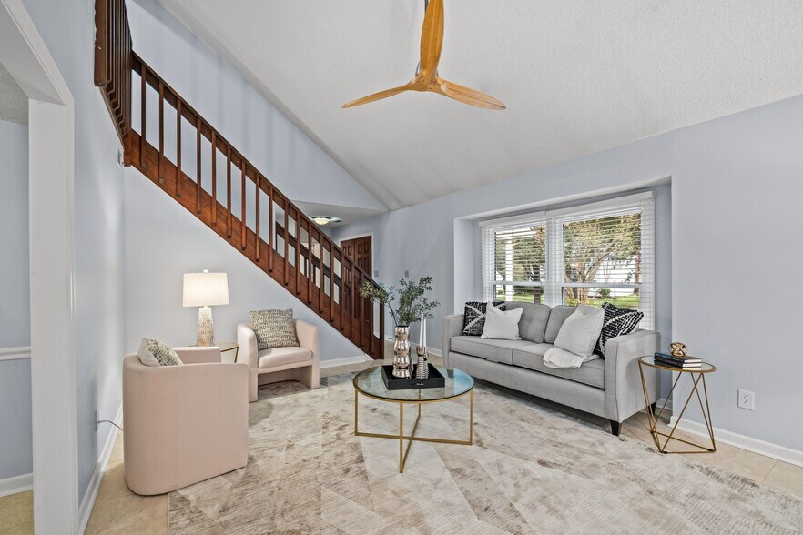 Building Photo - 4813 Quail Canyon Dr