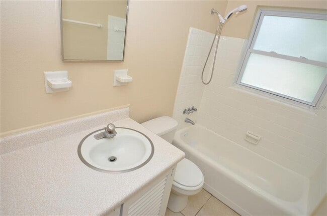 Building Photo - 509 Granby St