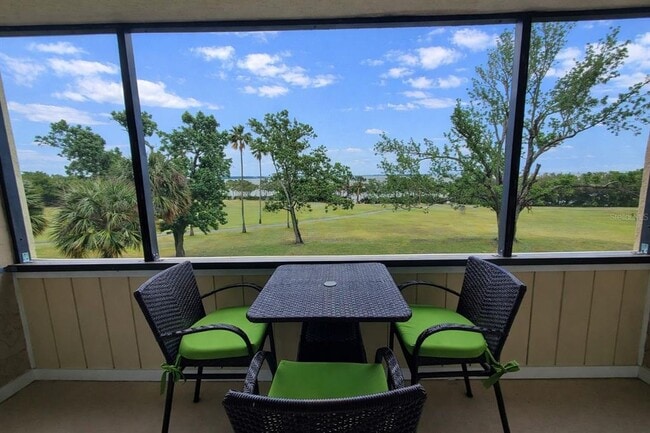 Building Photo - 2617 Cove Cay Dr