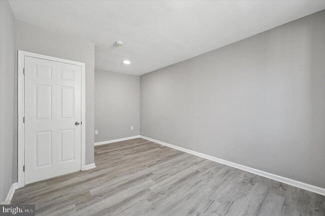 Building Photo - 1525 Morris St