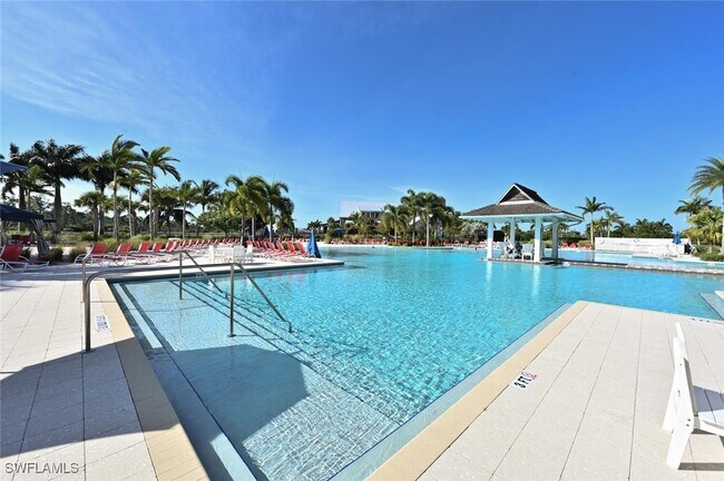 Building Photo - 6907 Saona CT