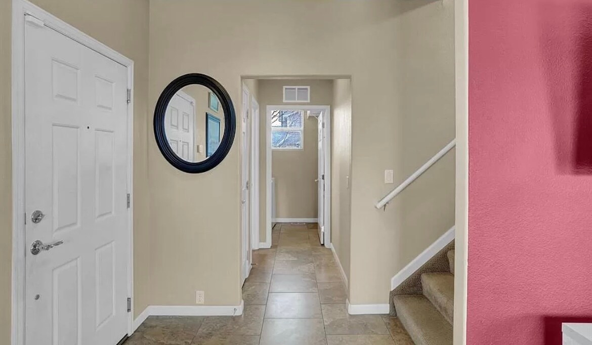 Building Photo - 11840 Bremen Pt