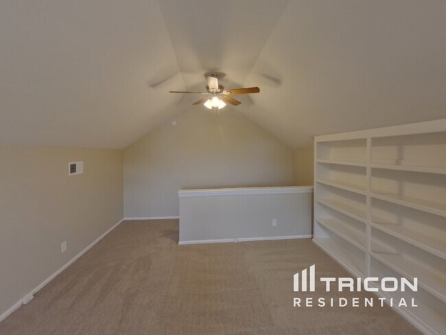 Building Photo - 1818 Brighton Dr