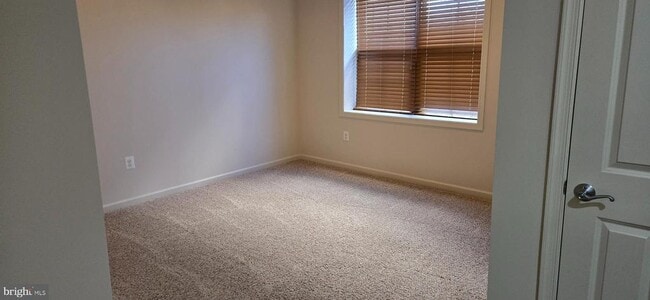 Building Photo - 14067 Marketcenter Dr